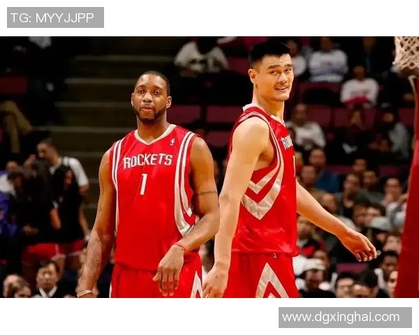 姚明阿泰斯特巴蒂尔三位NBA巨星的传奇故事与篮球生涯回顾